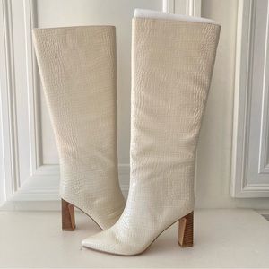 Chinese Laundry Free People Friday Fever Bone Animal Print Heeled Boots Sz 8